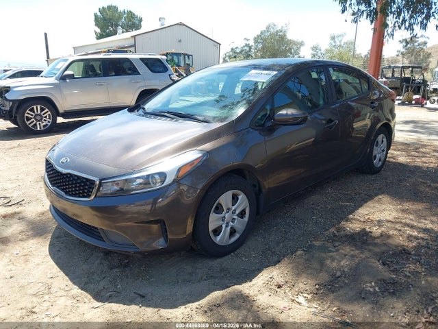 Aukcja sprzedaży 2017 Kia Forte Lx, vin: 3KPFK4A77HE120985, numer aukcji: 44868489