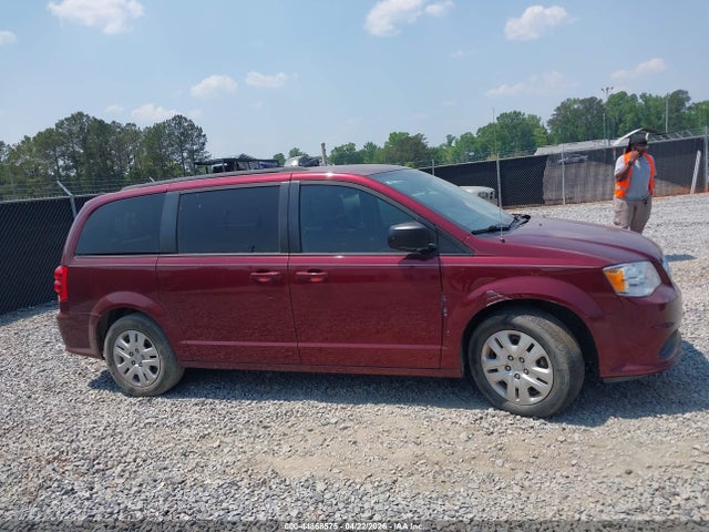 44868575 :رقم المزاد ، 2C4RDGBG8JR262788 vin ، 2018 Dodge Grand Caravan Se مزاد بيع