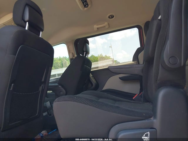 44868575 :رقم المزاد ، 2C4RDGBG8JR262788 vin ، 2018 Dodge Grand Caravan Se مزاد بيع