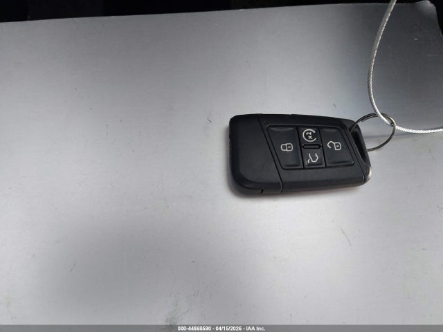 44868590 :رقم المزاد ، 3VV2B7AX0KM091926 vin ، 2019 Volkswagen Tiguan Se/sel/sel R-line Jet-black/sel R-line مزاد بيع