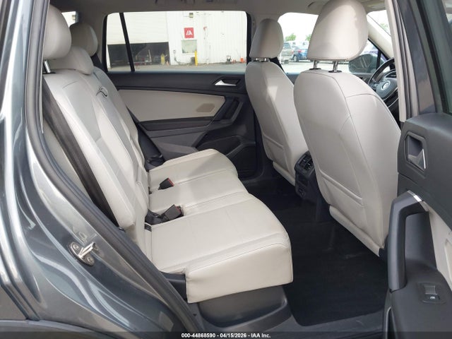 44868590 :رقم المزاد ، 3VV2B7AX0KM091926 vin ، 2019 Volkswagen Tiguan Se/sel/sel R-line Jet-black/sel R-line مزاد بيع