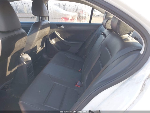 2014 Volkswagen Jetta 1.8t Se მანქანა იყიდება აუქციონზე, vin: 3VWD17AJ1EM328592, აუქციონის ნომერი: 44868598