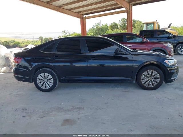 2019 Volkswagen Jetta 1.4t R-line/1.4t S/1.4t Se მანქანა იყიდება აუქციონზე, vin: 3VWC57BU8KM140298, აუქციონის ნომერი: 44868625