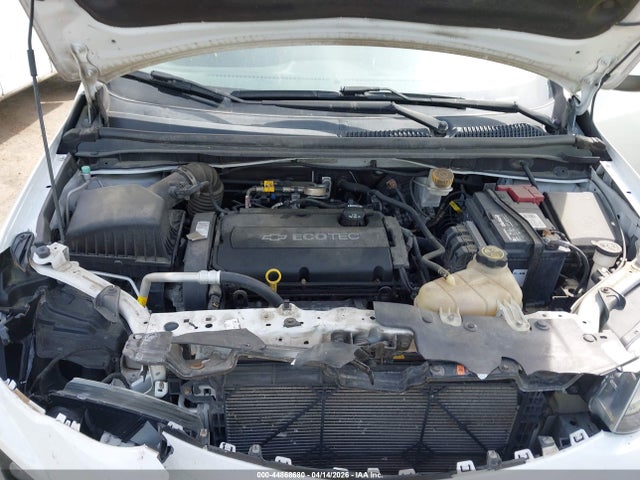 1G1JD6SHXJ4105338 Chevrolet Sonic Lt Auto