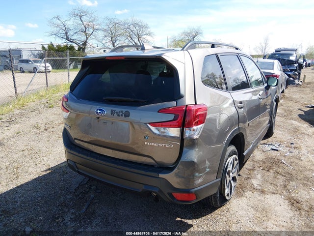 44868708 :رقم المزاد ، JF2SKAGC6LH582704 vin ، 2020 Subaru Forester Premium مزاد بيع