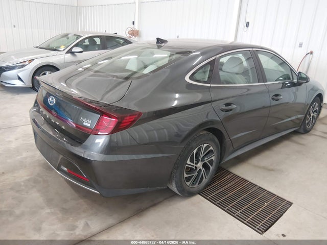 KMHL24JJ2MA029467 Hyundai Sonata Blue
