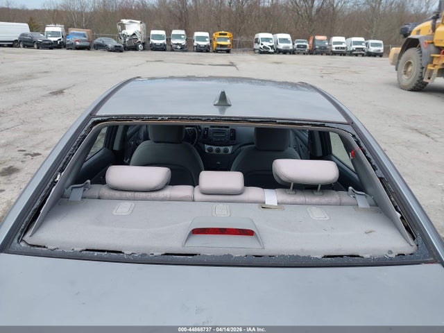 2010 HYUNDAI ELANTRA KMHDU4AD7AU132323 Photo 5
