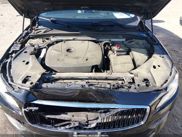 LVY982AK4JP023715 Volvo S90 T5 Momentum