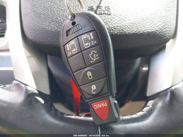 44868863 :رقم المزاد ، 2C4RC1BG9ER440388 vin ، 2014 Chrysler Town & Country Touring مزاد بيع