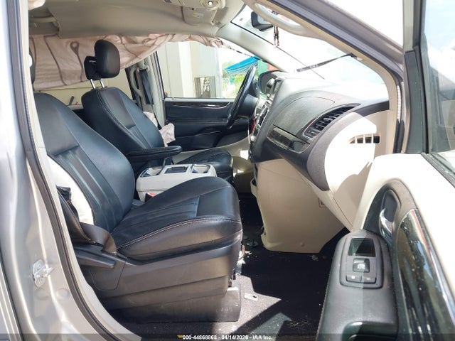 44868863 :رقم المزاد ، 2C4RC1BG9ER440388 vin ، 2014 Chrysler Town & Country Touring مزاد بيع