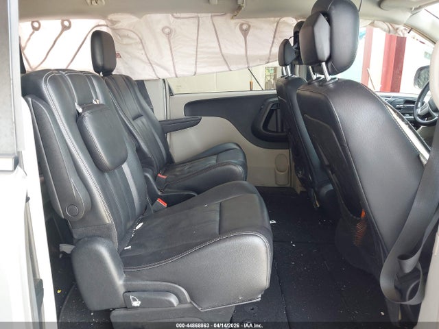 44868863 :رقم المزاد ، 2C4RC1BG9ER440388 vin ، 2014 Chrysler Town & Country Touring مزاد بيع