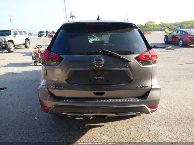Aukcja sprzedaży 2018 Nissan Rogue Sv, vin: KNMAT2MV9JP620383, numer aukcji: 44868879