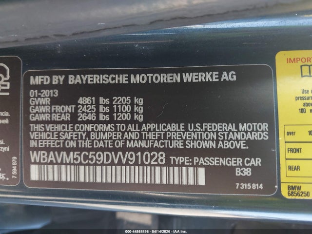 2013 BMW X1 WBAVM5C59DVV91028 Photo 8