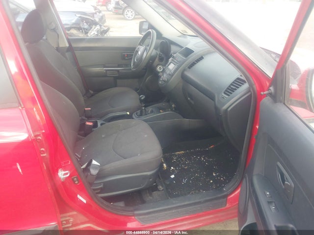 Продажа на аукционе авто 2013 Kia Soul !, vin: KNDJT2A51D7605773, номер лота: 44868900