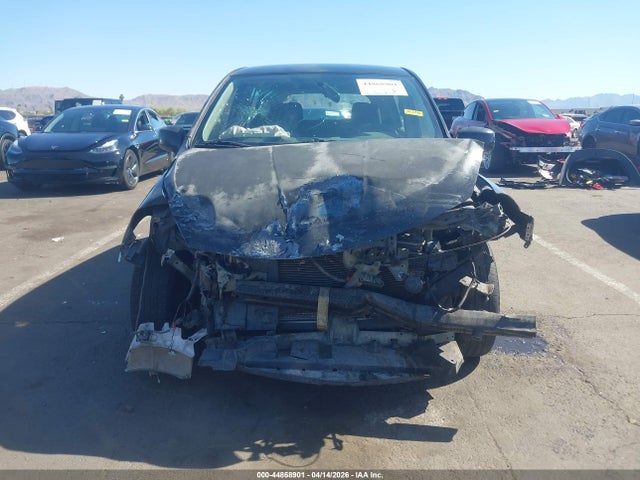 2011 Nissan Versa 1.8s მანქანა იყიდება აუქციონზე, vin: 3N1BC1CP4BL515056, აუქციონის ნომერი: 44868901