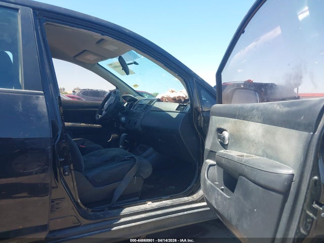2011 Nissan Versa 1.8s მანქანა იყიდება აუქციონზე, vin: 3N1BC1CP4BL515056, აუქციონის ნომერი: 44868901