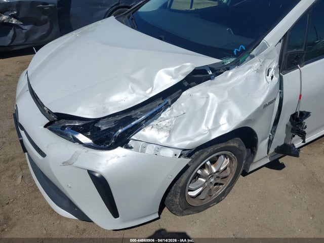 JTDKAMFU0M3139587 Toyota Prius Le
