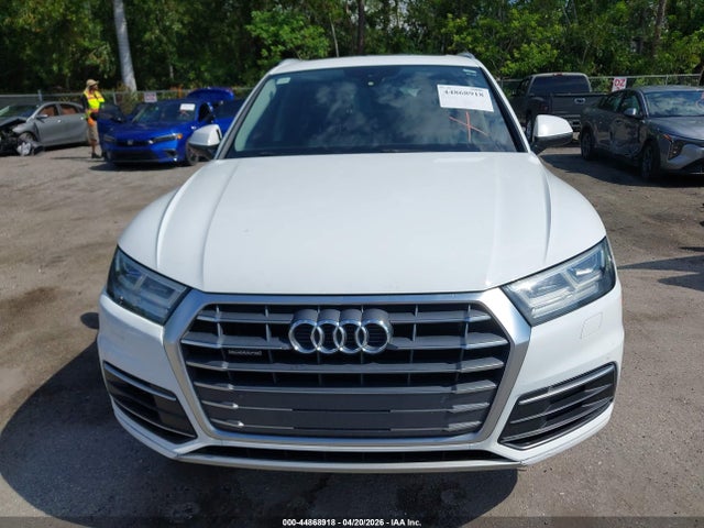 2018 Audi Q5 2.0t Premium/2.0t Tech Premium მანქანა იყიდება აუქციონზე, vin: WA1BNAFYXJ2159959, აუქციონის ნომერი: 44868918
