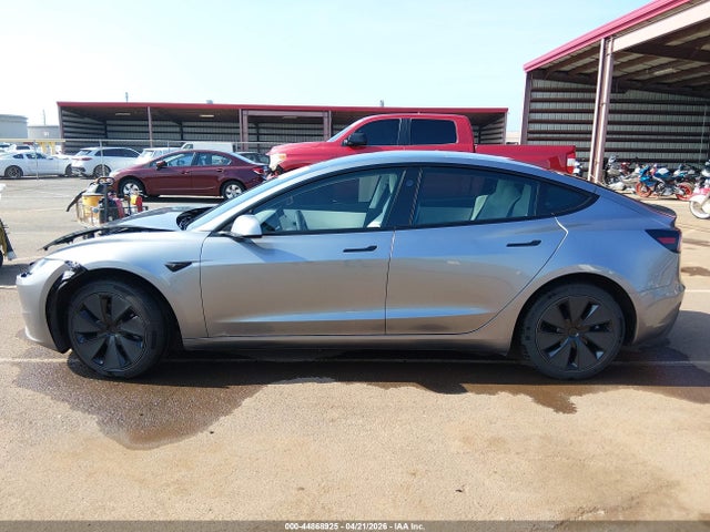 44868925 :رقم المزاد ، 5YJ3E1EA2SF899812 vin ، 2025 Tesla Model 3 Long Range Rear-wheel Drive/standard Rear-wheel Drive مزاد بيع