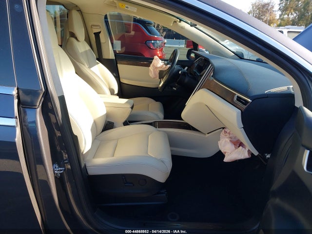 5YJXCAE21JF087674 Tesla Model X 100d/75d/p100d