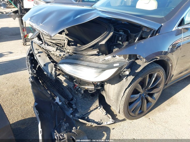 5YJXCAE21JF087674 Tesla Model X 100d/75d/p100d