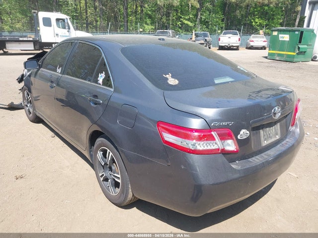 44868955 :رقم المزاد ، 4T1BF3EK4BU766288 vin ، 2011 Toyota Camry Le مزاد بيع