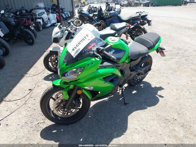 Kawasaki Ex650 F 2015 JKAEXEF11FDA19847 Image 2