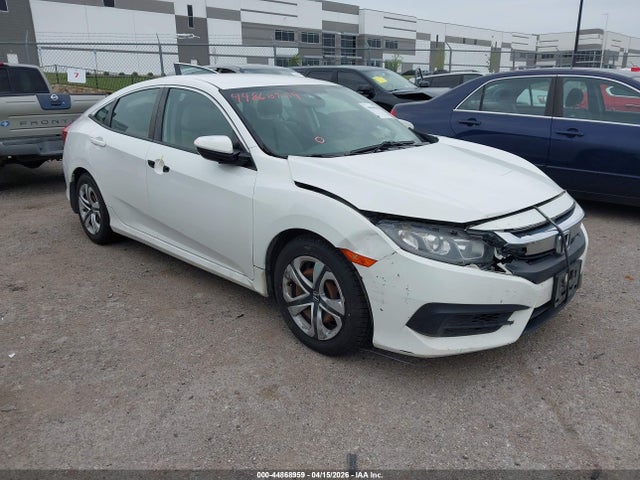 Aukcja sprzedaży 2018 Honda Civic Lx, vin: 19XFC2F57JE032968, numer aukcji: 44868959