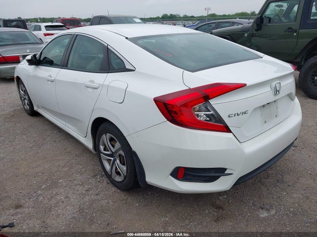 Aukcja sprzedaży 2018 Honda Civic Lx, vin: 19XFC2F57JE032968, numer aukcji: 44868959