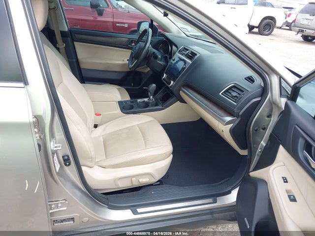 Subaru Outback 2.5i Limited 2018 4S4BSANC4J3220829 Image 5
