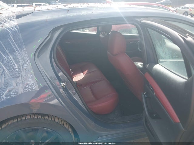 JM1BPANM1L1172185 Mazda Mazda3 Premium Package