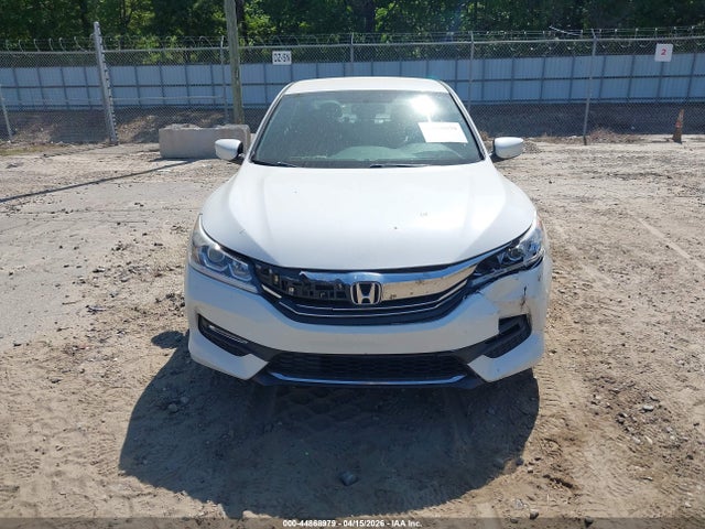 2017 Honda Accord Sport მანქანა იყიდება აუქციონზე, vin: 1HGCR2F52HA068518, აუქციონის ნომერი: 44868979
