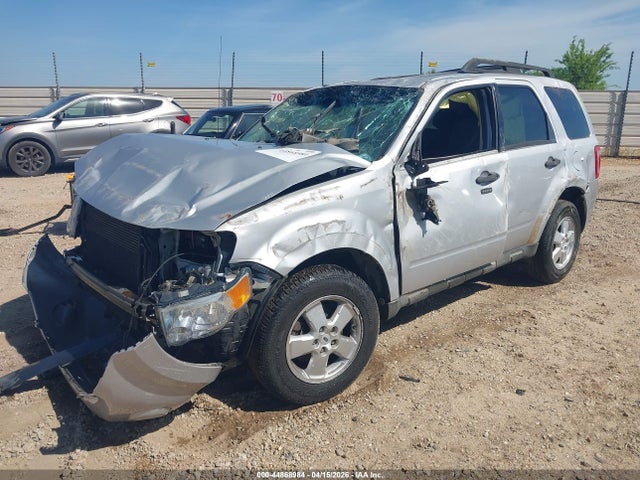 2009 Ford Escape Xlt მანქანა იყიდება აუქციონზე, vin: 1FMCU03709KD15730, აუქციონის ნომერი: 44868984
