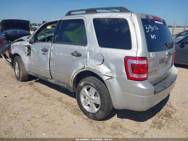 2009 Ford Escape Xlt მანქანა იყიდება აუქციონზე, vin: 1FMCU03709KD15730, აუქციონის ნომერი: 44868984