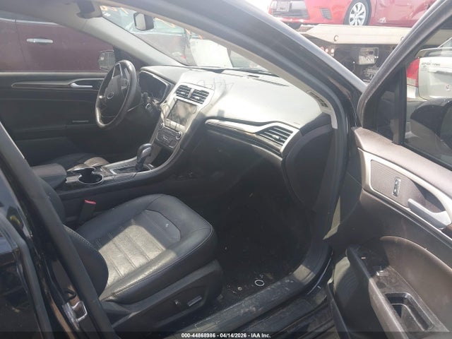 44868986 :رقم المزاد ، 3FA6P0HD1GR114764 vin ، 2016 Ford Fusion Se مزاد بيع