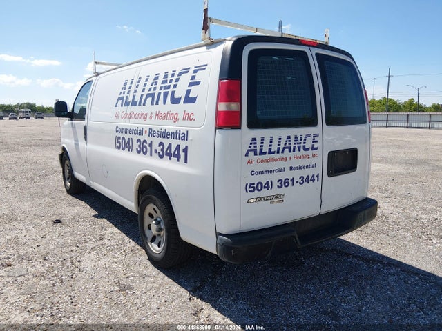 2012 CHEVROLET EXPRESS 1500 1GCSGAF48C1170450 Photo 2