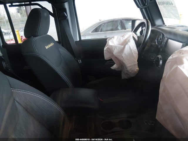 44869018 :رقم المزاد ، 1C4BJWEG2FL512784 vin ، 2015 Jeep Wrangler Unlimited Sahara مزاد بيع