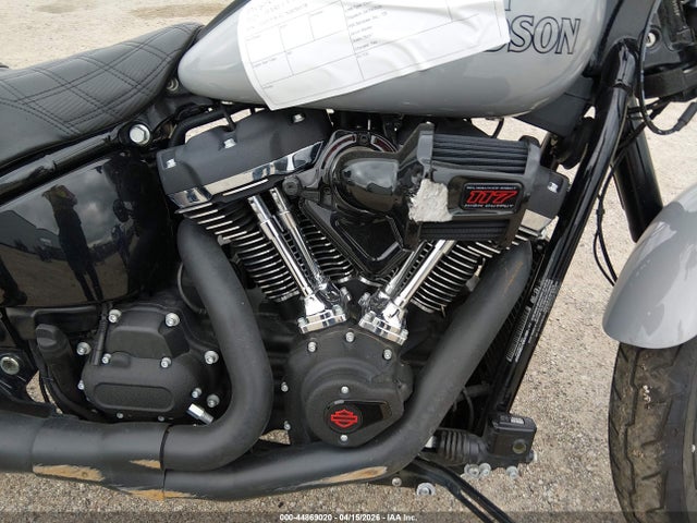 Harley-Davidson FXLRS 2025 1HD1YWA17SB036538 Image 8
