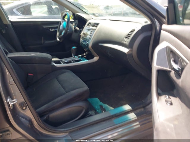 2014 Nissan Altima 2.5 Sv მანქანა იყიდება აუქციონზე, vin: 1N4AL3AP8EC327010, აუქციონის ნომერი: 44869023