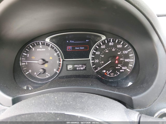 2014 Nissan Altima 2.5 Sv მანქანა იყიდება აუქციონზე, vin: 1N4AL3AP8EC327010, აუქციონის ნომერი: 44869023