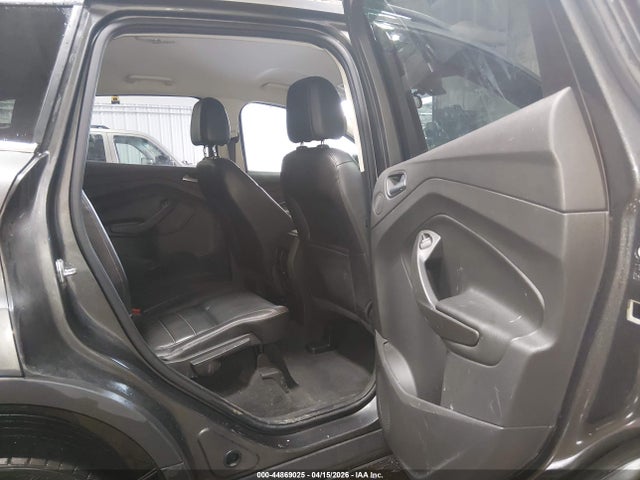 1FMCU9GX6GUC24672 Ford ESCAPE SE