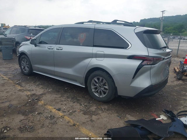 Aukcja sprzedaży 2023 Toyota Sienna Xle, vin: 5TDYRKEC7PS147463, numer aukcji: 44869042