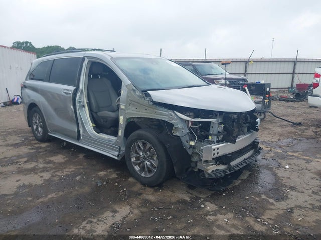 Aukcja sprzedaży 2023 Toyota Sienna Xle, vin: 5TDYRKEC7PS147463, numer aukcji: 44869042