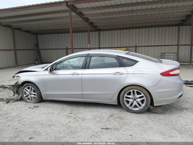 2016 Ford Fusion Se მანქანა იყიდება აუქციონზე, vin: 3FA6P0HD4GR395765, აუქციონის ნომერი: 44869050