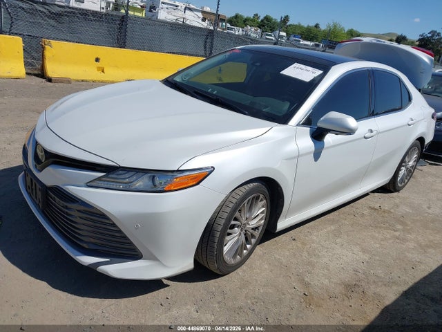 Продаж на аукціоні авто 2020 Toyota Camry Xle, vin: 4T1F11AK5LU939683, номер лоту: 44869070