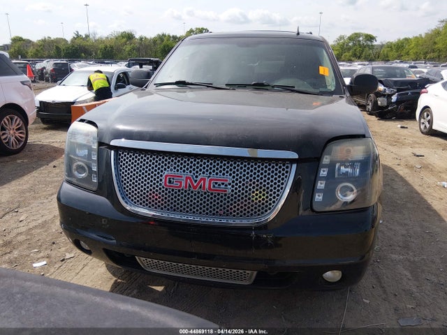 2011 Gmc Yukon Denali მანქანა იყიდება აუქციონზე, vin: 1GKS2EEF1BR311582, აუქციონის ნომერი: 44869118