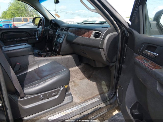 2011 Gmc Yukon Denali მანქანა იყიდება აუქციონზე, vin: 1GKS2EEF1BR311582, აუქციონის ნომერი: 44869118