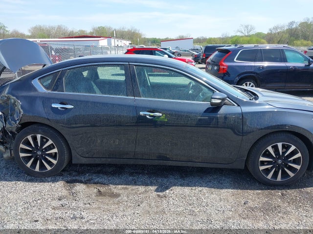 2018 Nissan Altima 2.5 Sl მანქანა იყიდება აუქციონზე, vin: 1N4AL3AP0JC122260, აუქციონის ნომერი: 44869141