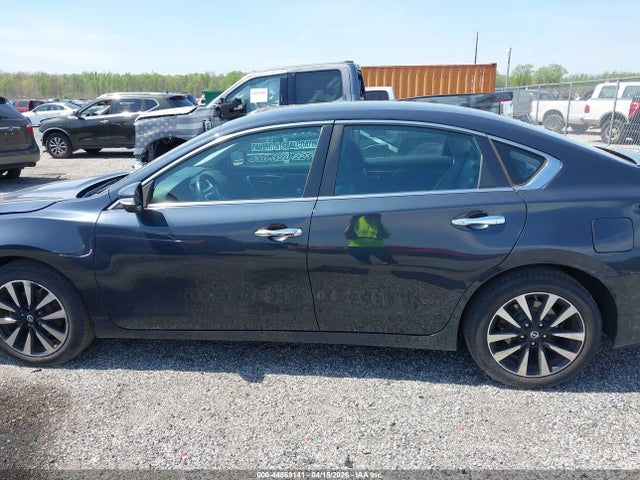 2018 Nissan Altima 2.5 Sl მანქანა იყიდება აუქციონზე, vin: 1N4AL3AP0JC122260, აუქციონის ნომერი: 44869141