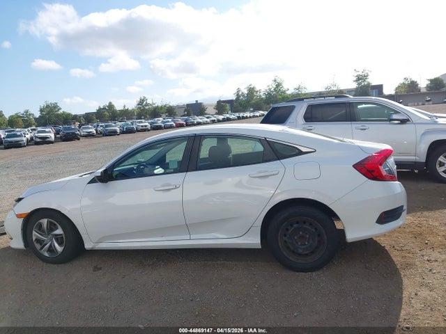 2HGFC2F6XKH534440 Honda Civic Lx